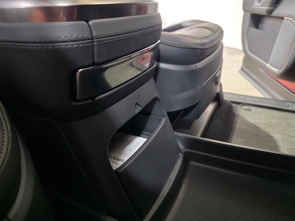 2025 Rivian R1T Adventure Dual Motor Standard Pack