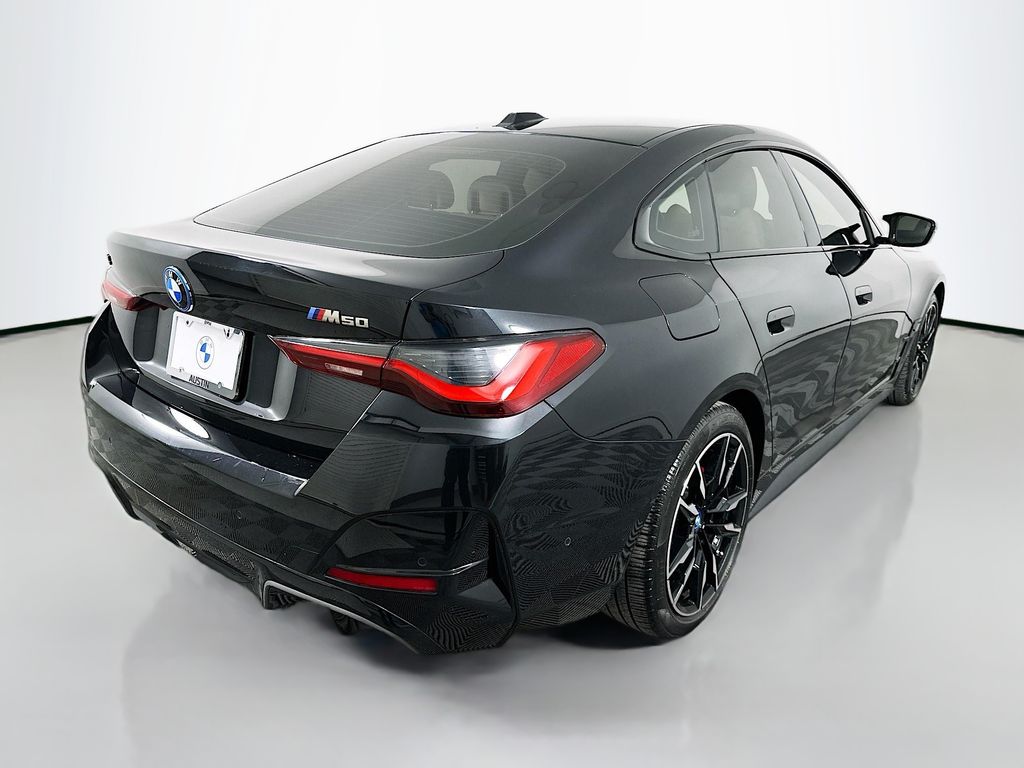 Thumbnail: 2023 BMW i4 - 5