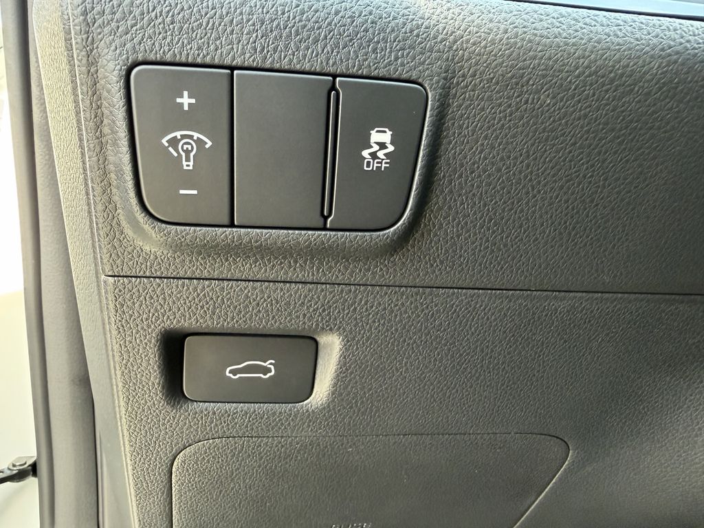 new 2026 Kia K5 car, priced at $27,228