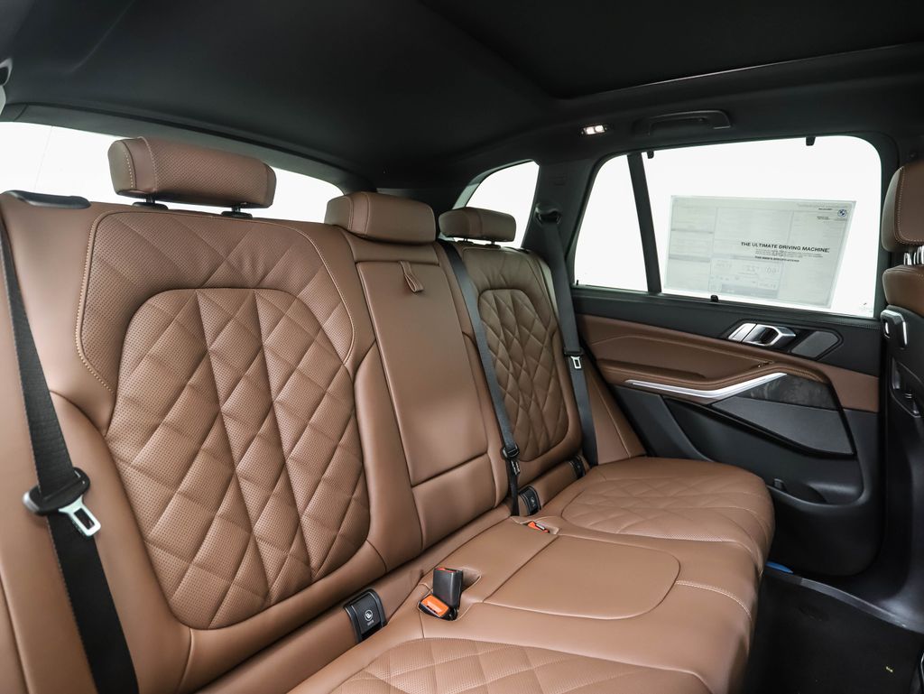 Thumbnail: 2026 BMW X5 - 29