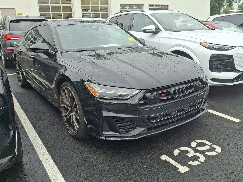 Thumbnail: 2022 Audi S7 - 3