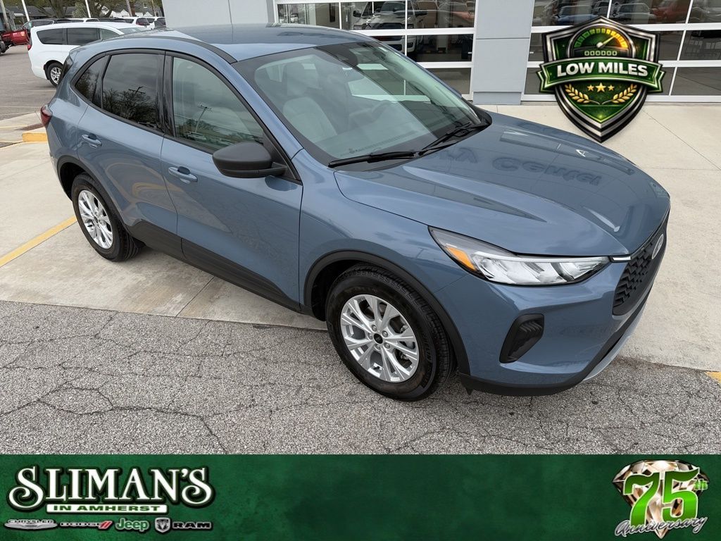 Vapor Blue 2025 Ford Escape SUV / Crossover Front-Wheel Drive 8-Speed Automatic