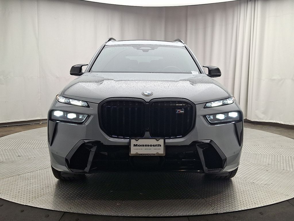 Thumbnail: 2024 BMW X7 - 2