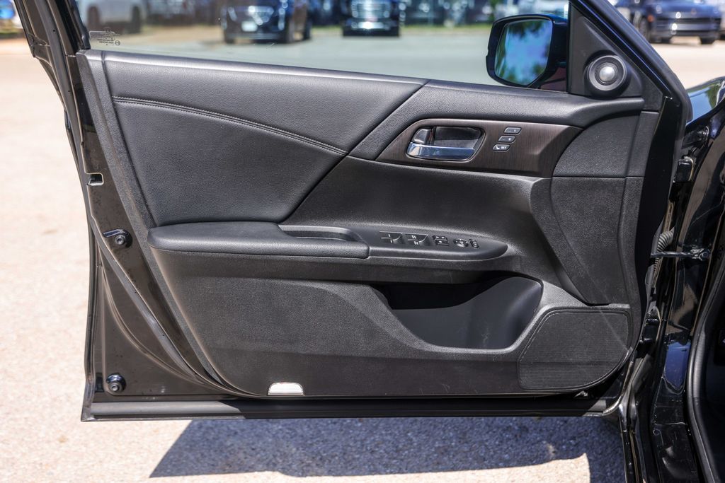 Used Car 2014 Honda Accord  Ex-l For Sale Under $15,000 In Austin, Texas