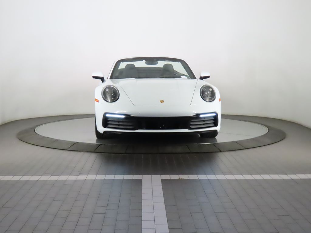 Thumbnail: 2022 Porsche 911 - 18