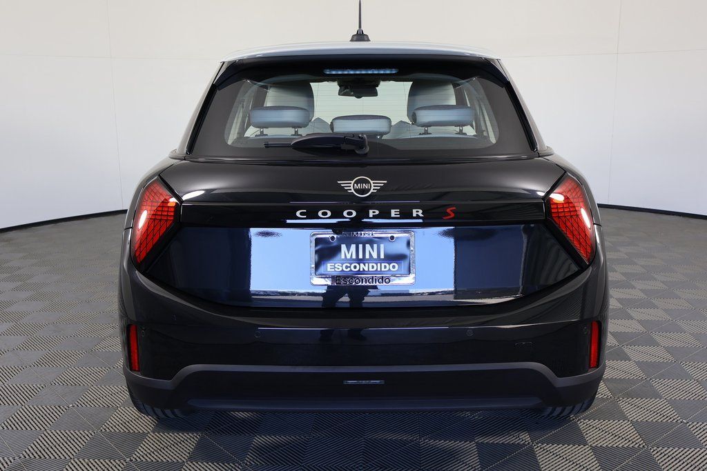 Thumbnail: 2025 MINI Cooper - 5