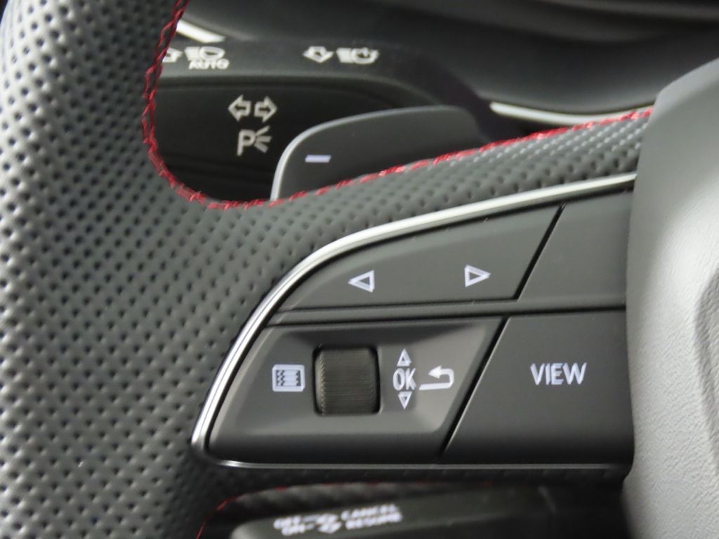 Thumbnail: 2026 Audi Q7 - 16