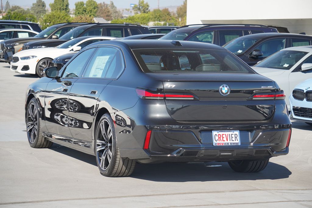 2024 BMW i7 xDrive60 7