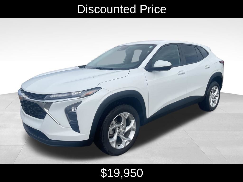 View vehicle photo 3
