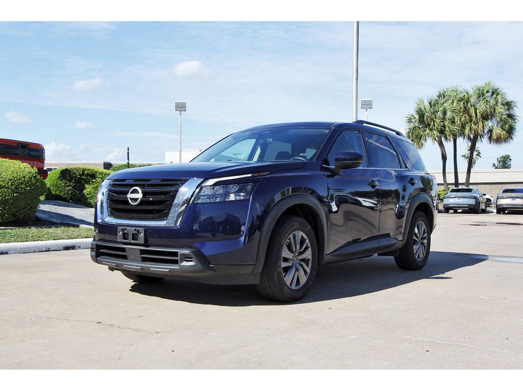 2024 Nissan Pathfinder SV - 1