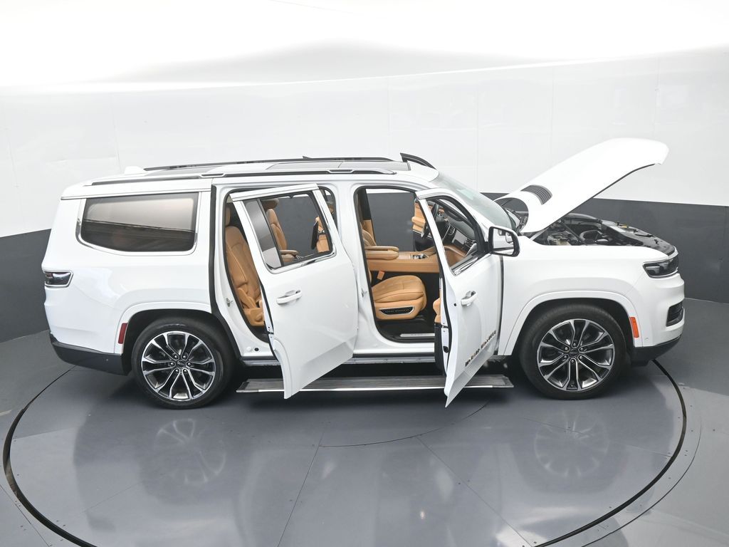 Used 2022 Bright White Clearcoat Jeep Series III image 86