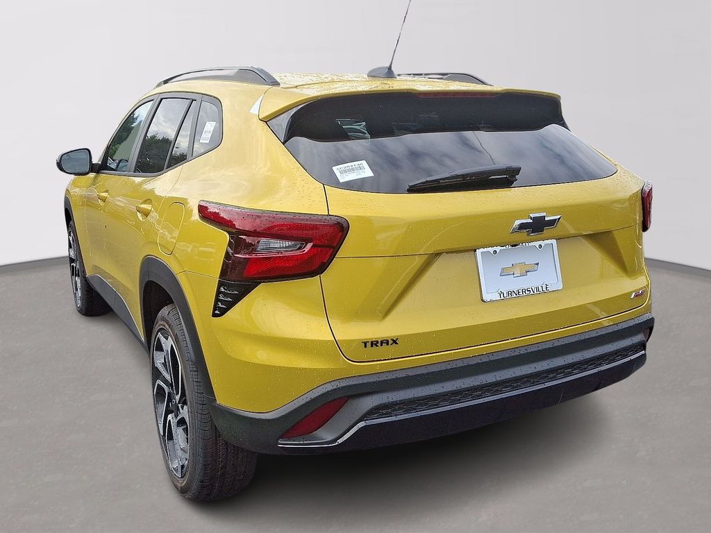 2025 Chevrolet Trax RS 3