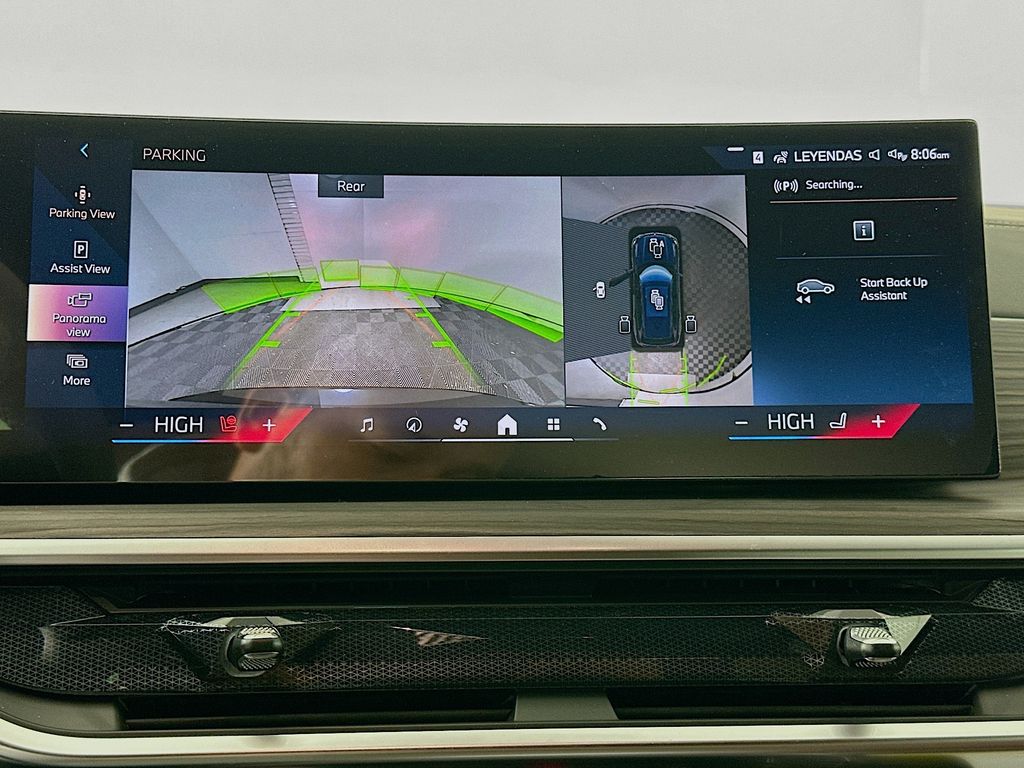 Thumbnail: 2026 BMW X5 - 13