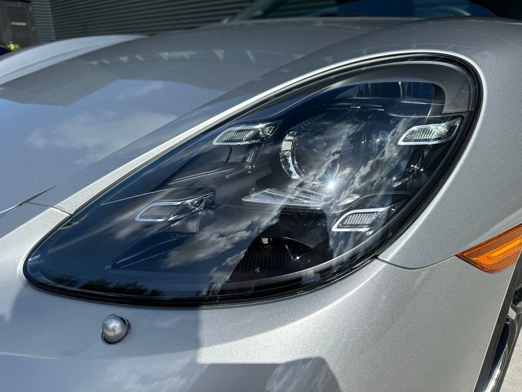 2024 Porsche 718 Boxster  14