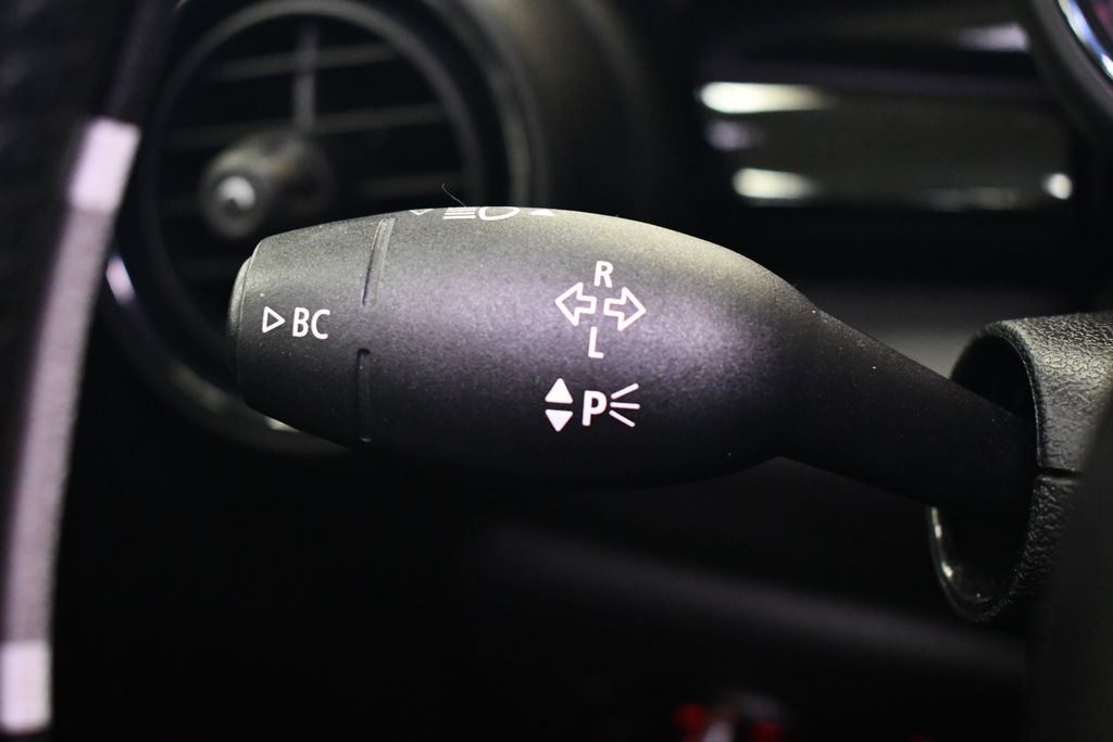 Thumbnail: 2017 MINI Cooper - 20