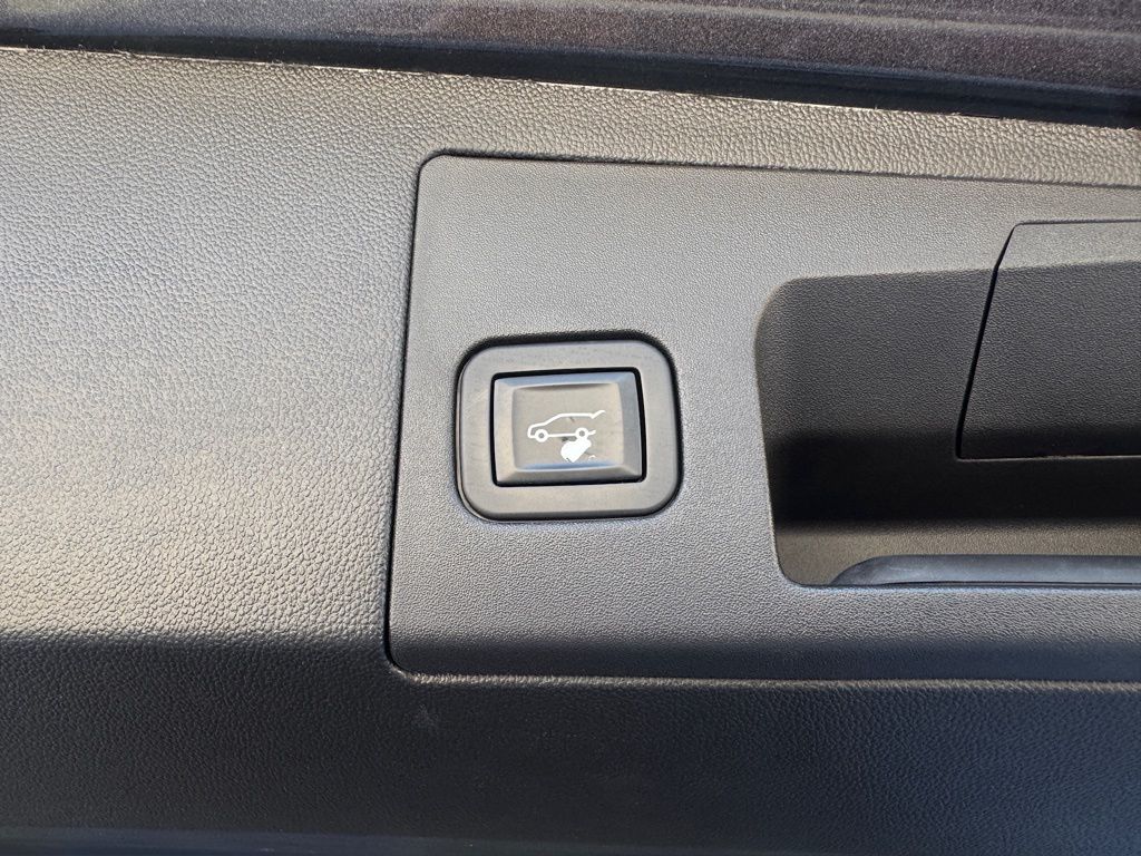 2019 Cadillac XT5 Luxury Gray at Bayway Cadillac Southwest