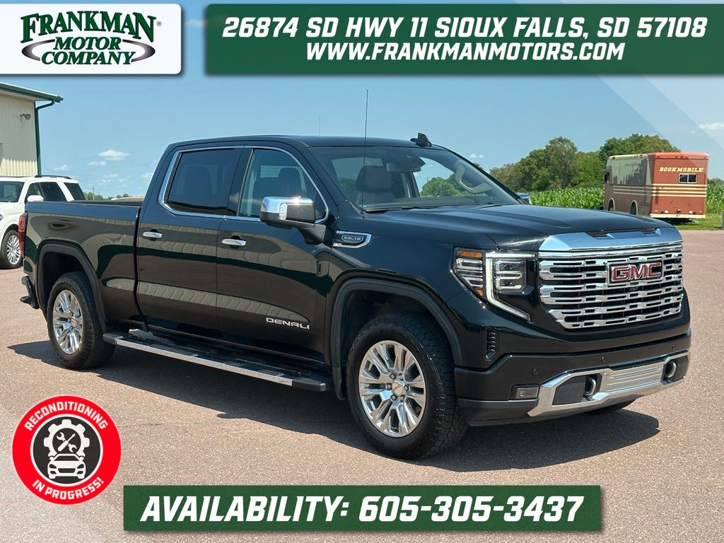 Onyx Black 2025 GMC Sierra 1500 Pickup Truck Four-Wheel Drive Automatic