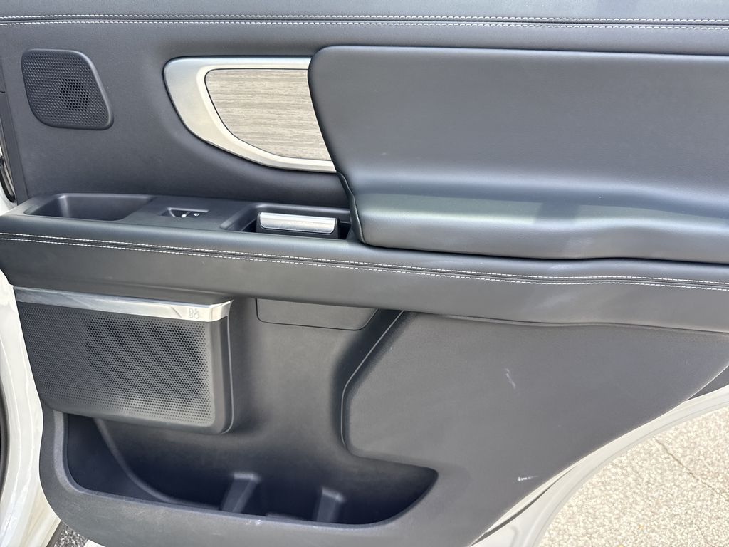 Used 2025 Ford Expedition SUV