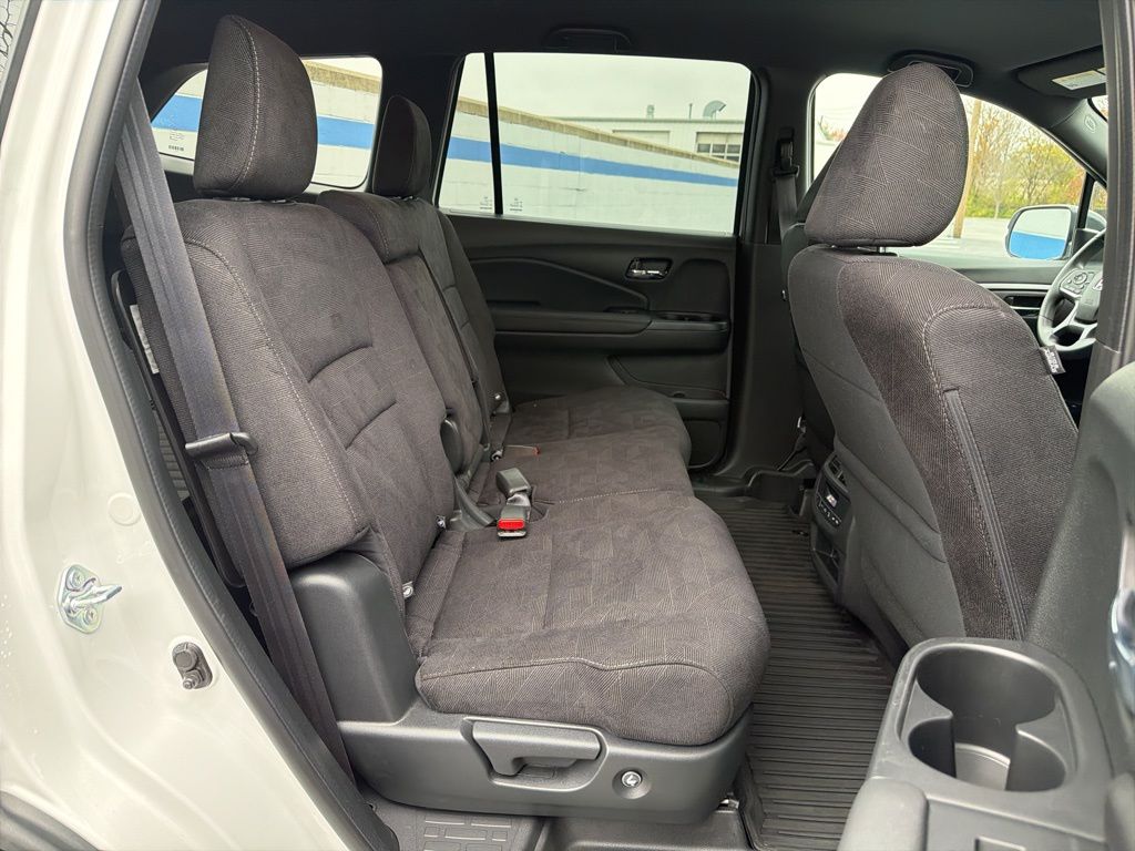 Thumbnail: 2022 Honda Pilot - 22