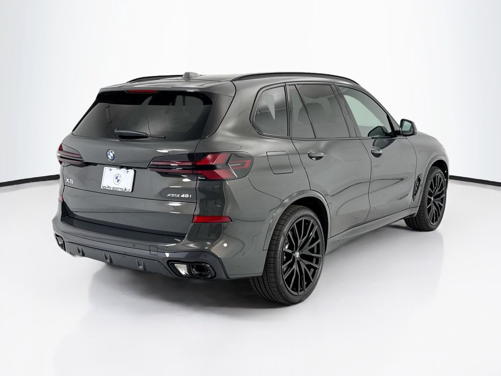 Thumbnail: 2026 BMW X5 - 5