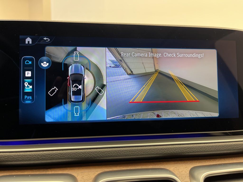 Thumbnail: 2025 Mercedes-Benz GLE - 19