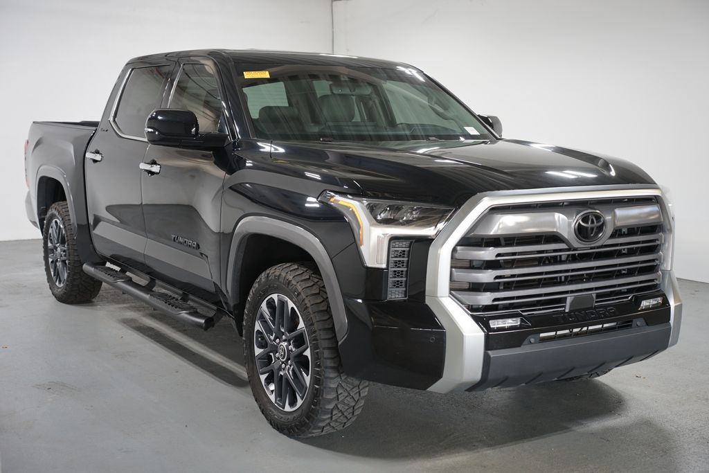 Thumbnail: 2024 Toyota Tundra - 3