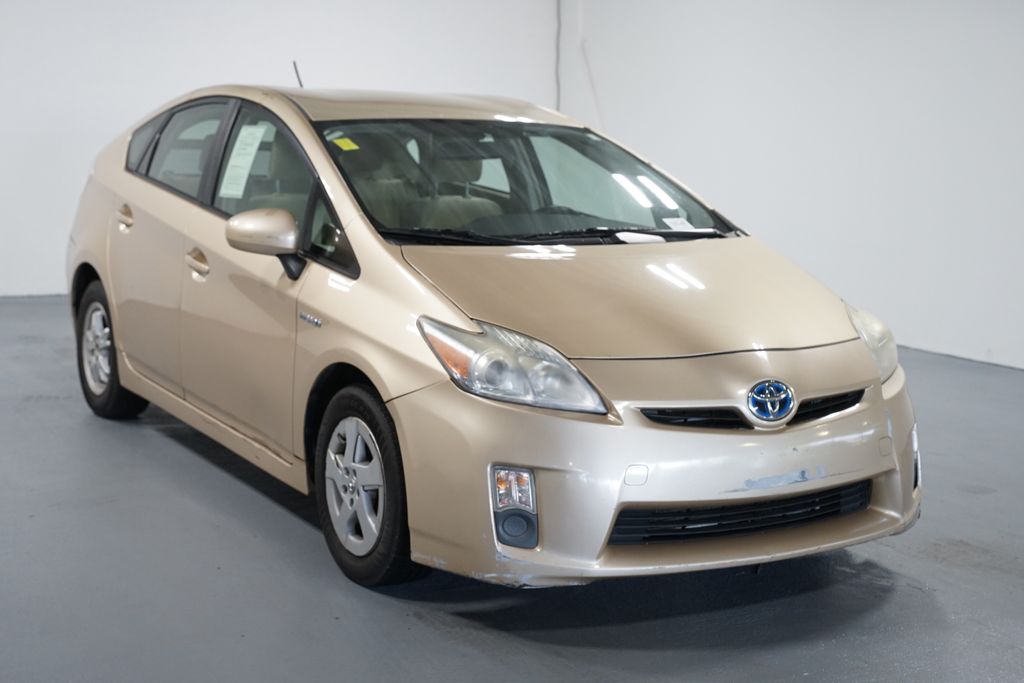 Thumbnail: 2011 Toyota Prius - 3