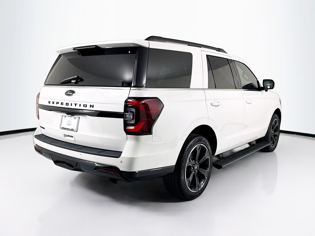 Thumbnail: 2024 Ford Expedition - 5