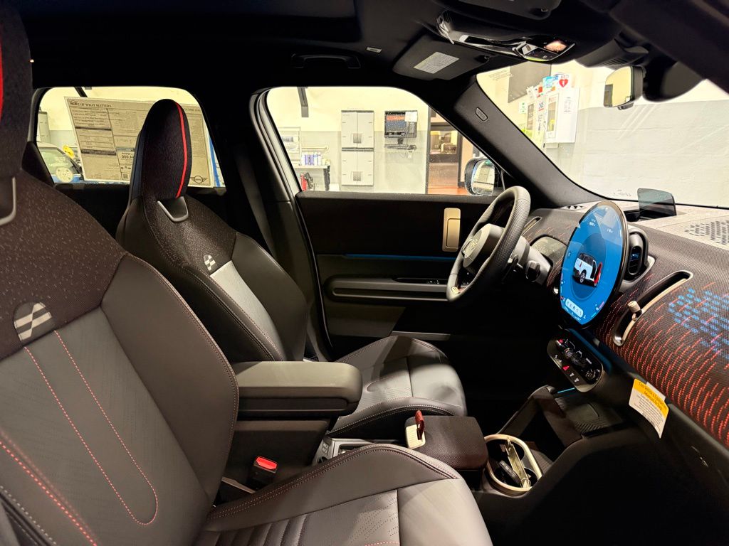 Thumbnail: 2026 MINI Cooper Countryman - 29