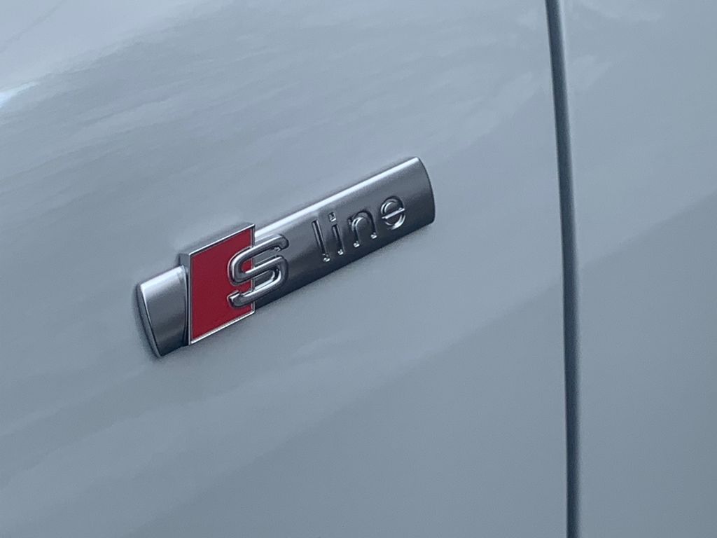 Thumbnail: 2025 Audi Q5 - 5