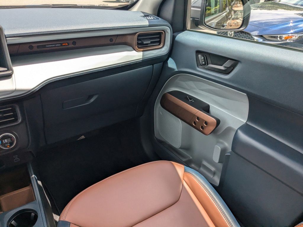 2022 Ford Maverick Lariat