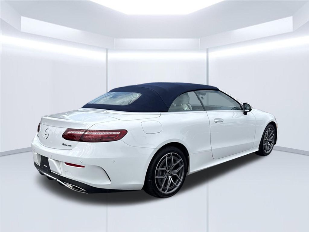 Thumbnail: 2023 Mercedes-Benz E-Class - 5