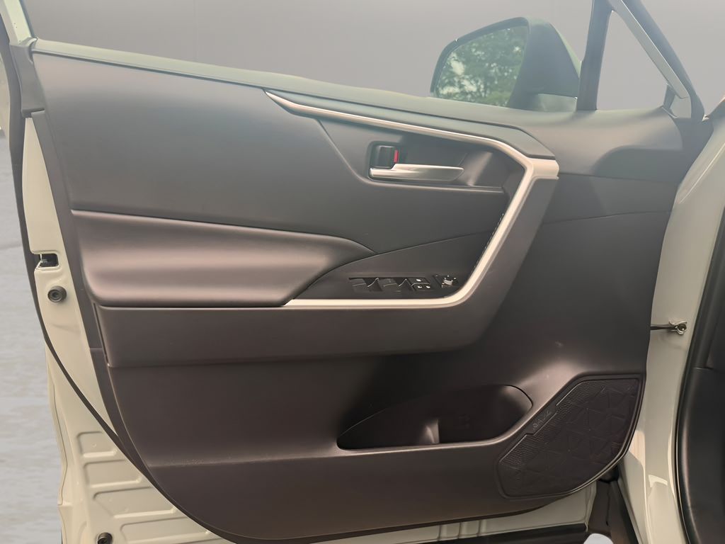 Used 2021 Toyota RAV4 SUV