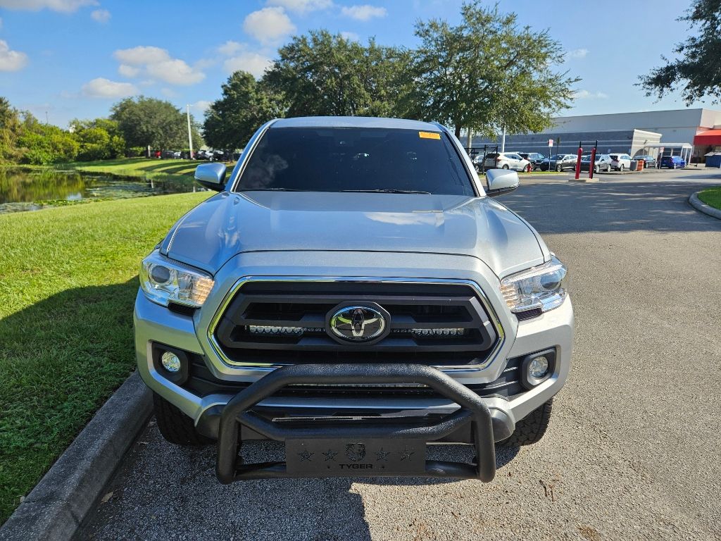 2022 Toyota Tacoma SR5 8