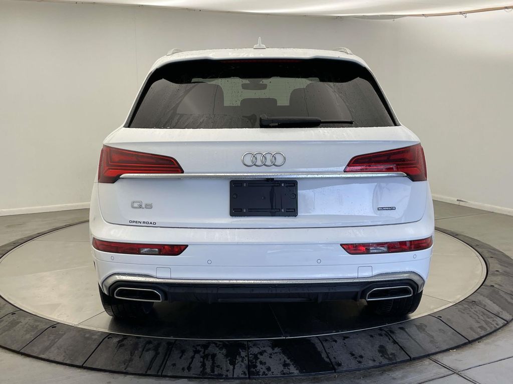 2023 Audi Q5 45 S line Premium - 5
