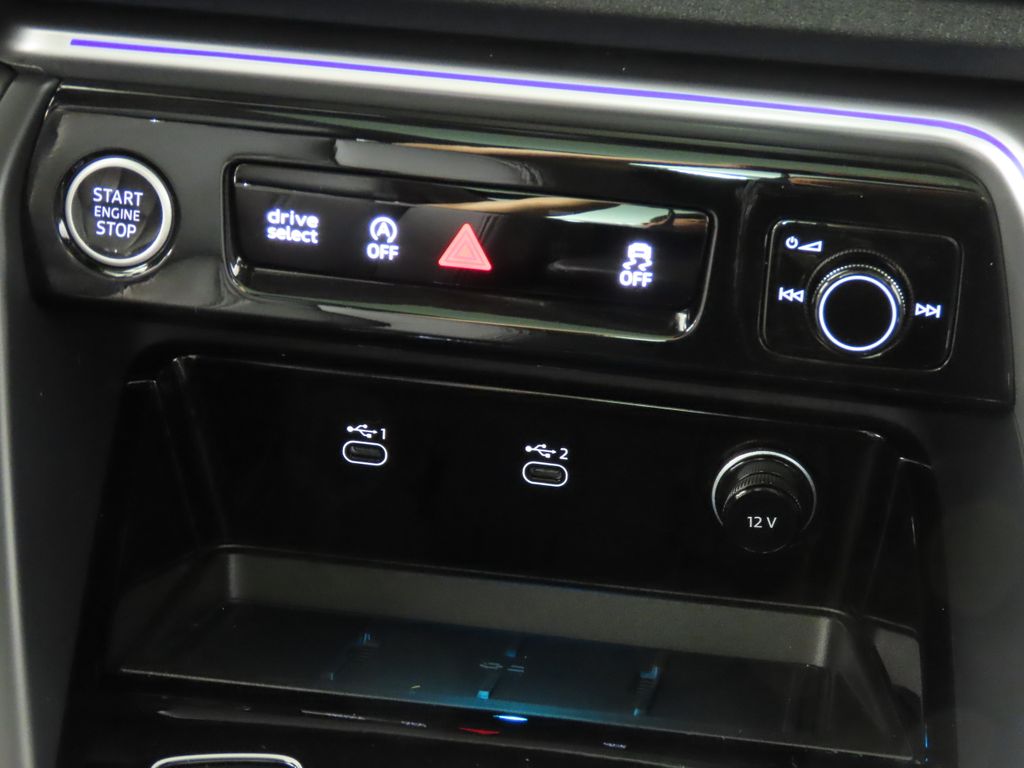 Thumbnail: 2025 Audi Q5 - 21