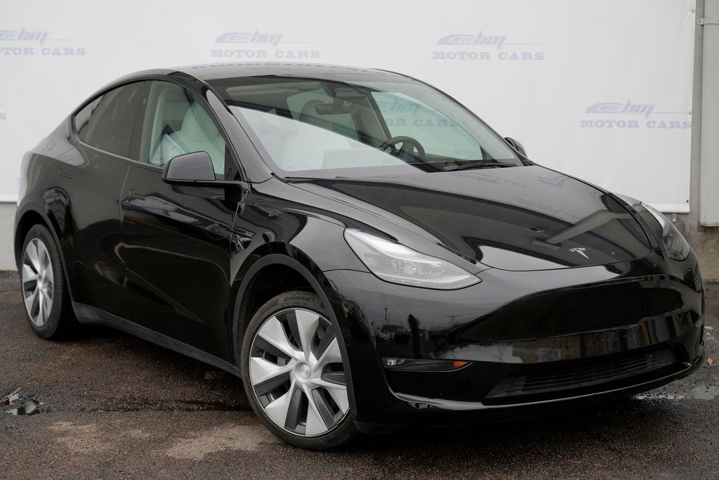 2023 Tesla Model Y Long Range AWD