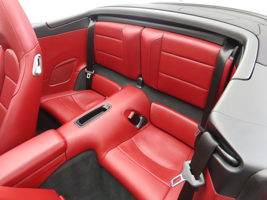 Thumbnail: 2019 Porsche 911 - 20