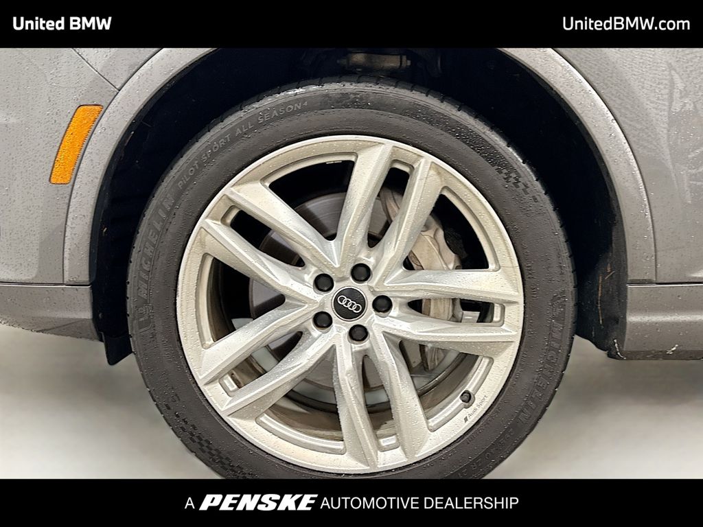 Thumbnail: 2018 Audi Q7 - 2