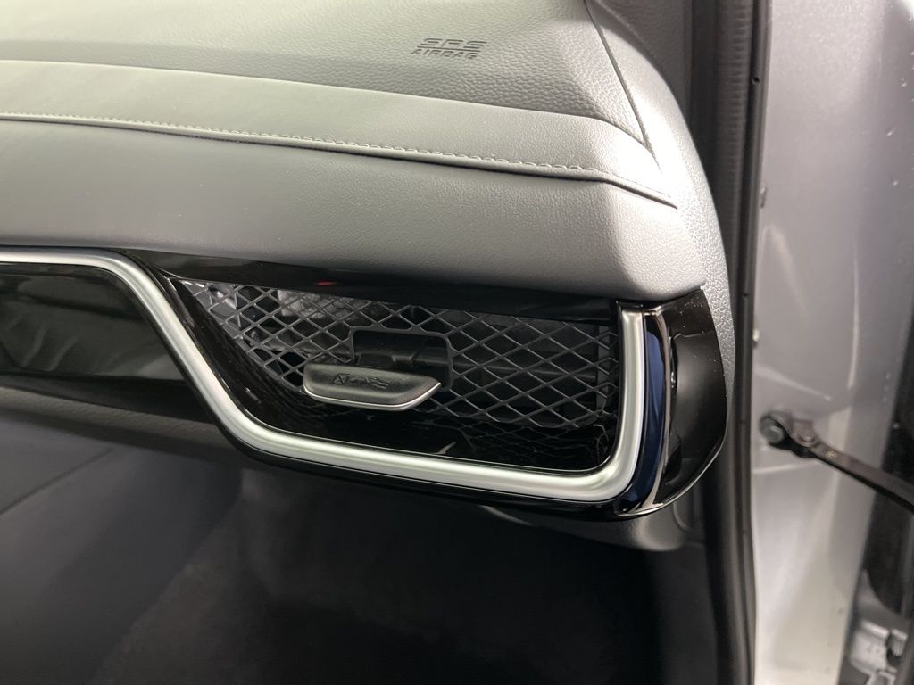 Thumbnail: 2025 Acura ADX - 20
