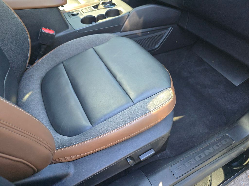 2023 Ford Bronco Sport Outer Banks photo 25