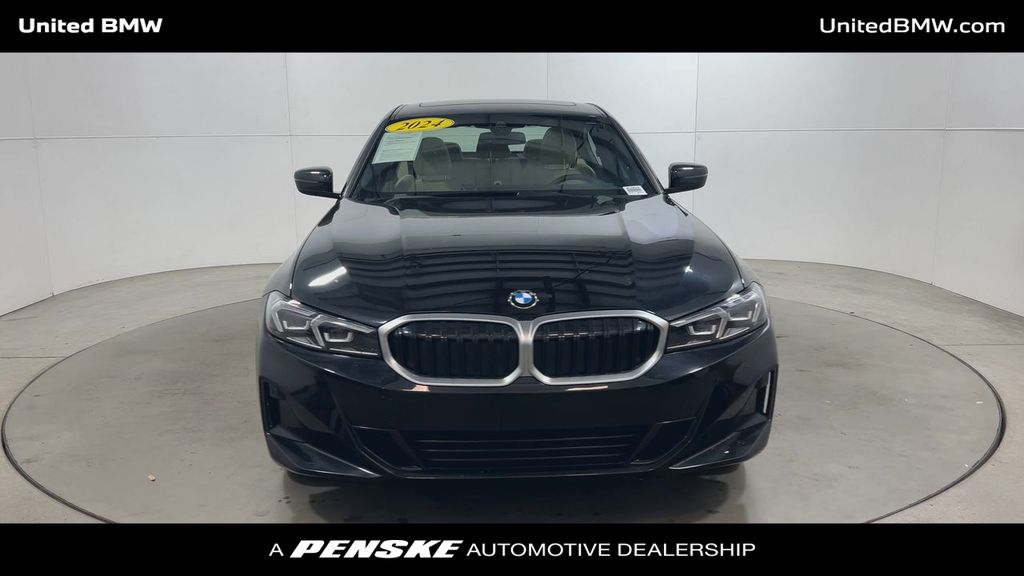 2024 BMW 3 Series 330i 3