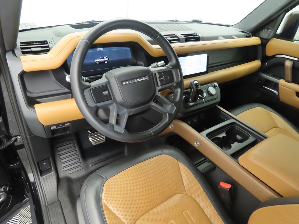 Thumbnail: 2021 Land Rover Defender - 9
