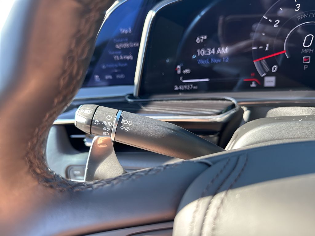 Used Car 2023 Cadillac Escalade  V-series For Sale Under $110,000 In Austin, Texas