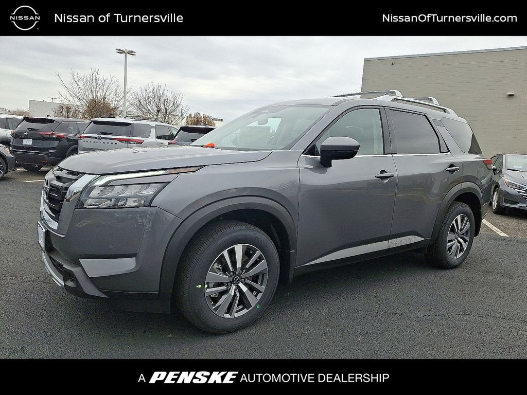 Thumbnail: 2025 Nissan Pathfinder - 1