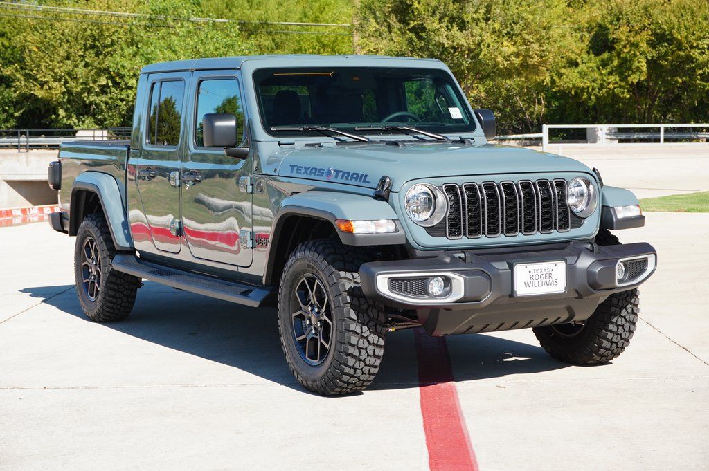 New Car 2025 Jeep Gladiator  Sport For Sale Under $50,000 In Weatherford, Texas