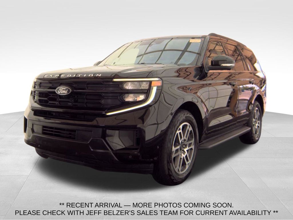 Black Metallic 2025 Ford Expedition SUV / Crossover Four-Wheel Drive Automatic