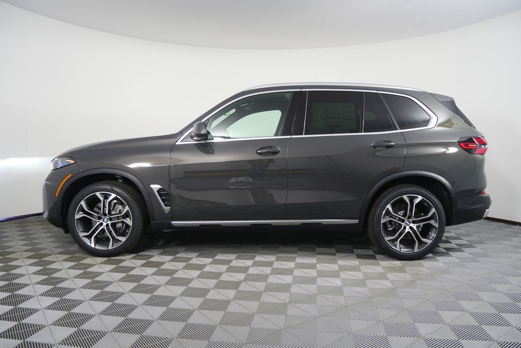 Thumbnail: 2026 BMW X5 - 6