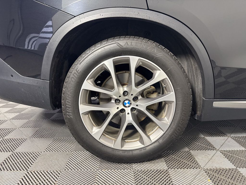 Thumbnail: 2019 BMW X5 - 11
