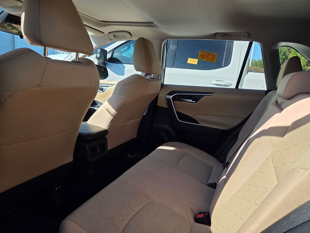Used 2020 Toyota RAV4 SUV